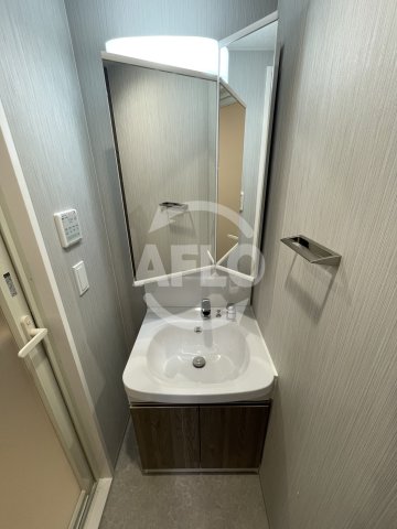 洗面設備　ブランシエスタ森ノ宮　独立洗面台