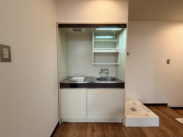 キッチン　ＩＨコンロ１口付のキッチン