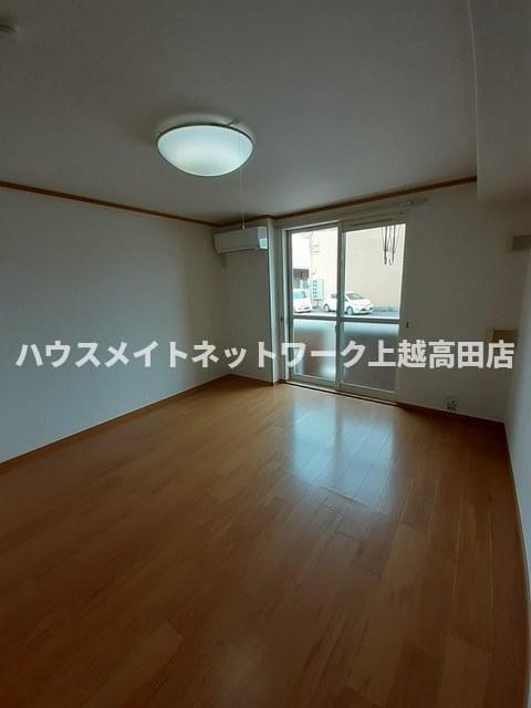 居室・リビング　洋室