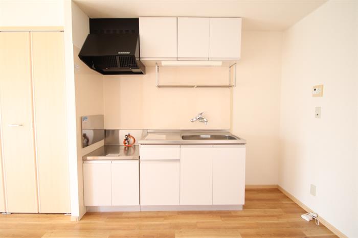 キッチン　キッチン※別の部屋の写真を利用しています※現状優先