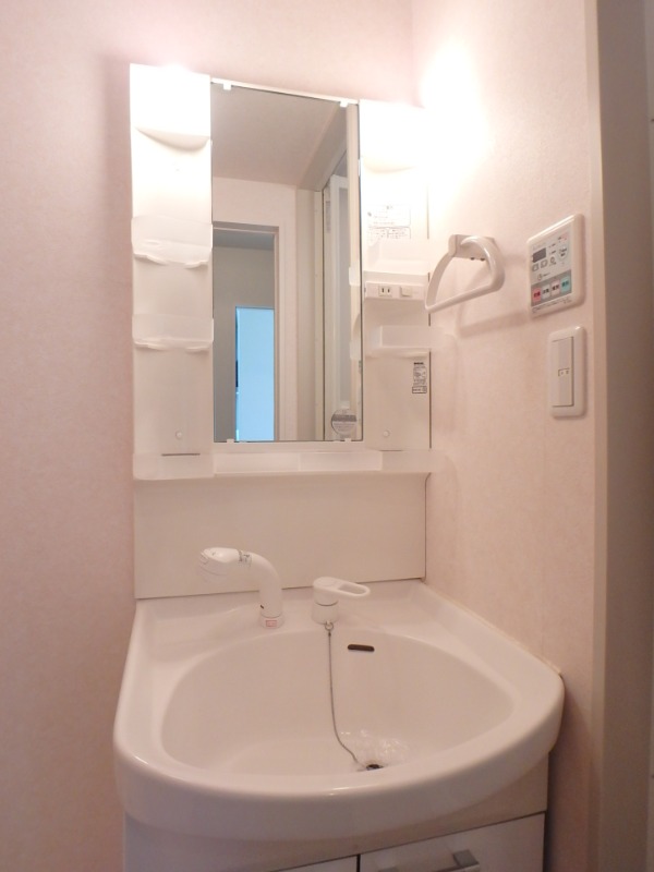 洗面設備　図面と現状に相違がある場合には現状を優先