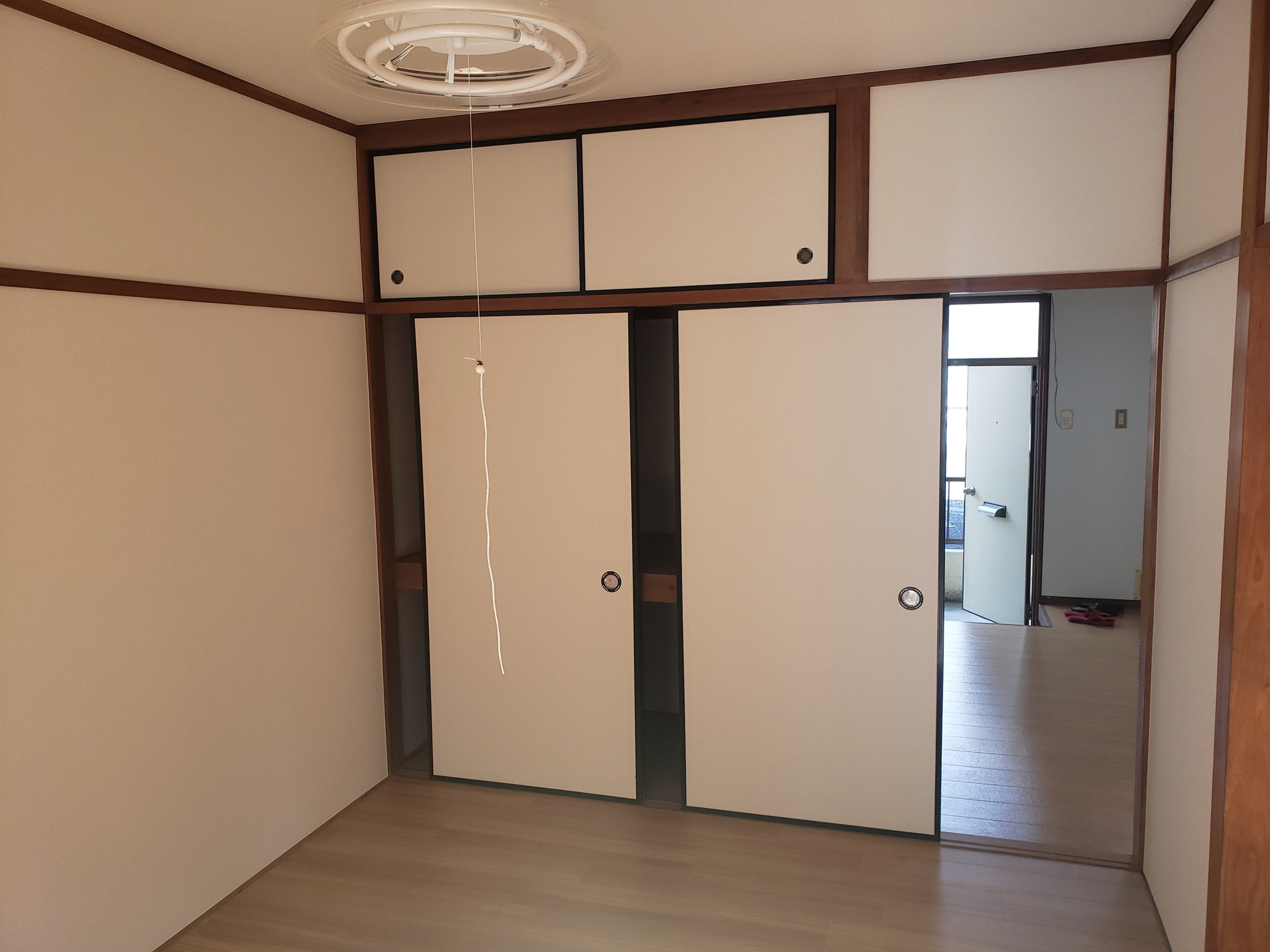 ハイツ神山1号棟の内装写真