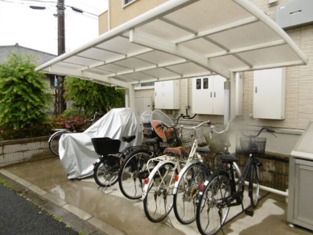 その他　屋根付き自転車駐輪場