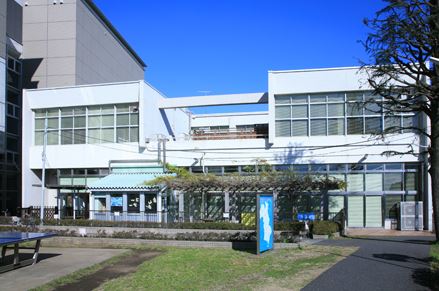 図書館　藤沢市南市民図書館（図書館）まで1319m