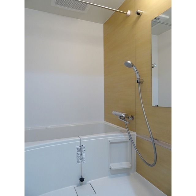 バス・シャワールーム　※別部屋写真、現況優先