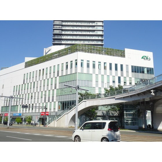 図書館　くまもと森都心プラザ図書館（図書館）まで769m