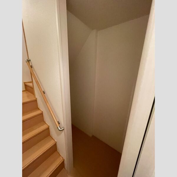 玄関　玄関収納