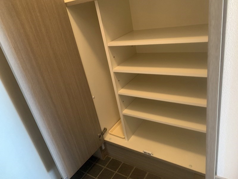 収納　別室参照