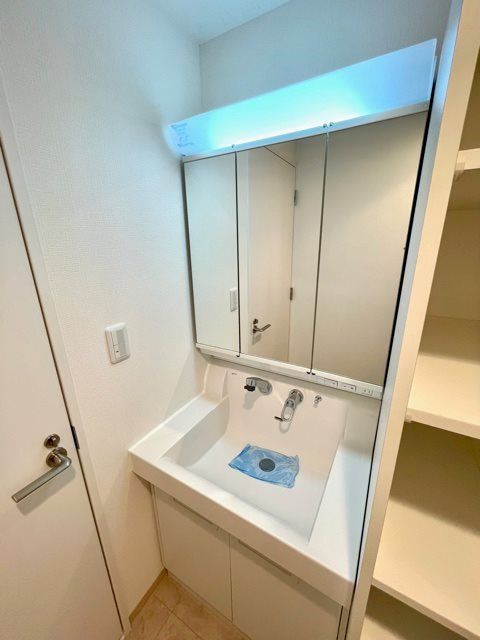 洗面設備　☆嬉しい独立洗面台☆