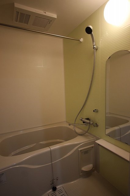 バス・シャワールーム　同物件別号室のものです。