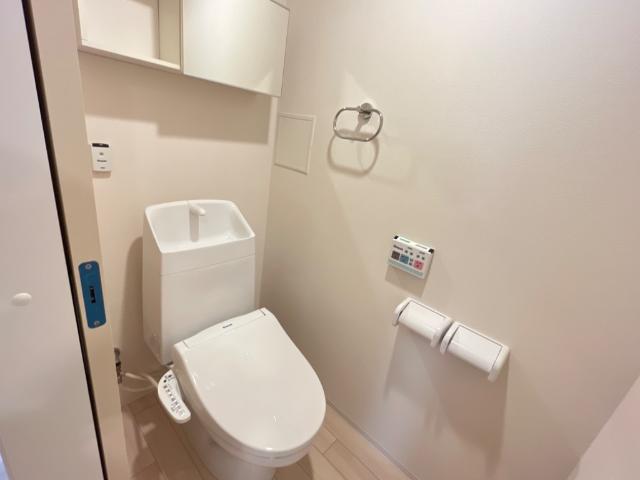 トイレ　シャワー付トイレ