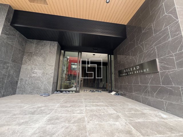 エントランス　エスリード難波ザ・ブライト　エントランス