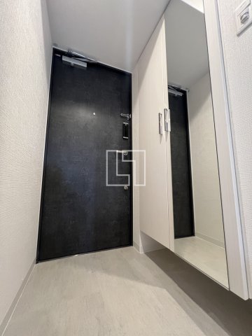 玄関　エスリード難波ザ・ブライト　玄関