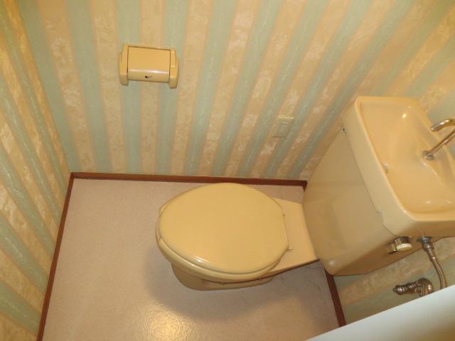 トイレ　トイレ