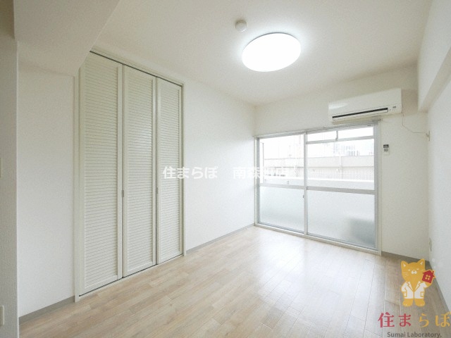 居室・リビング　「“合う暮らし”を、LINEで一緒に描こう。」