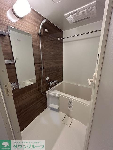 バス・シャワールーム　バルコニー