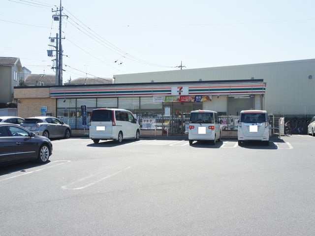 コンビニ　セブンイレブン 鹿沼仁神堂店（コンビニ）まで132m