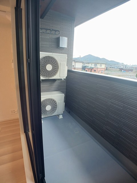 バルコニー　バルコニー