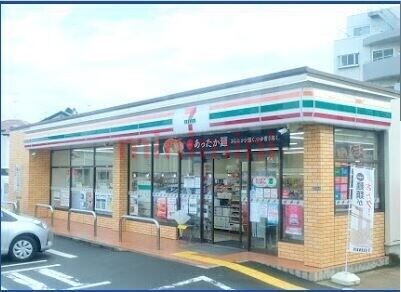 コンビニ　セブンイレブン吹田岸部北5丁目店（コンビニ）まで1m