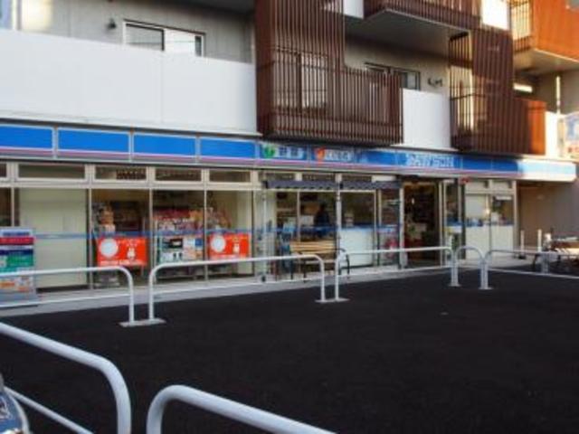 コンビニ　ローソン渋谷上原三丁目店（コンビニ）まで294m