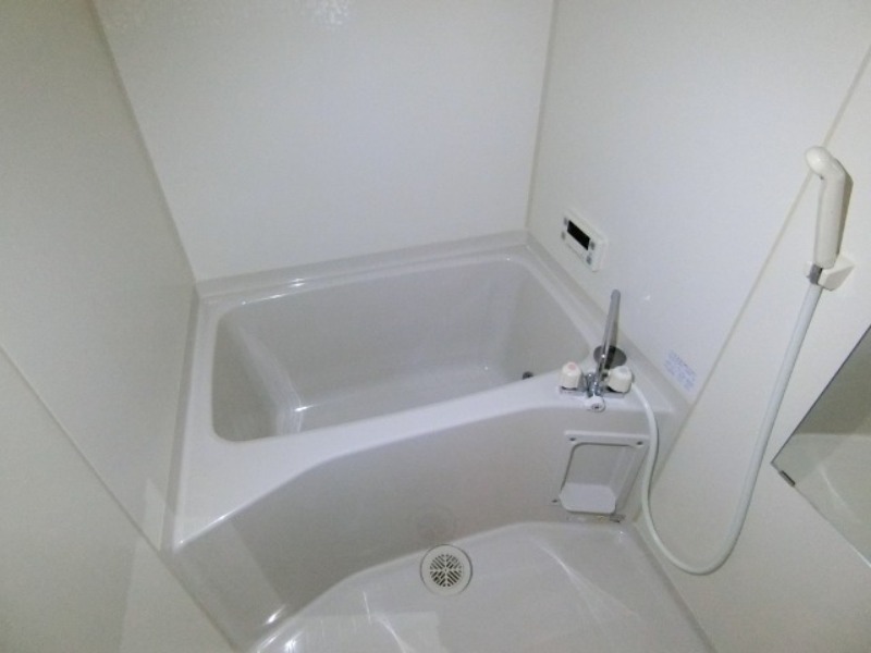 バス・シャワールーム　図面と現状に相違がある場合には現状を優先