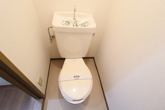 トイレ　トイレ