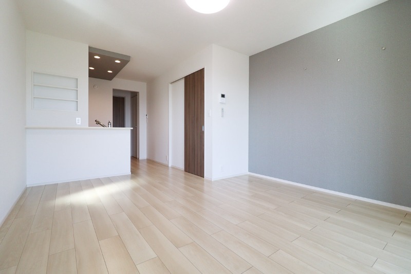 居室・リビング　図面と現状に相違がある場合には現状を優先