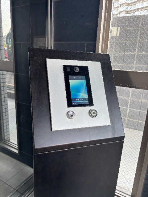エントランス　オートロック