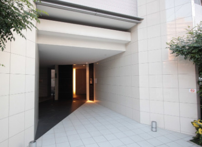 エントランス　アウラデパリュ ル