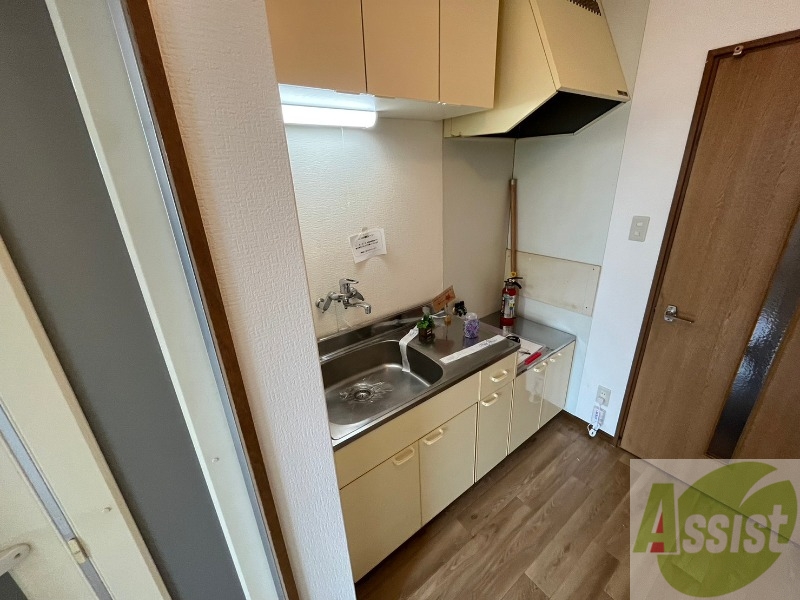 キッチン　キッチンはスペースも広々していて使いやすそうですよ！