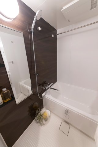 バス・シャワールーム　きれいなお風呂です