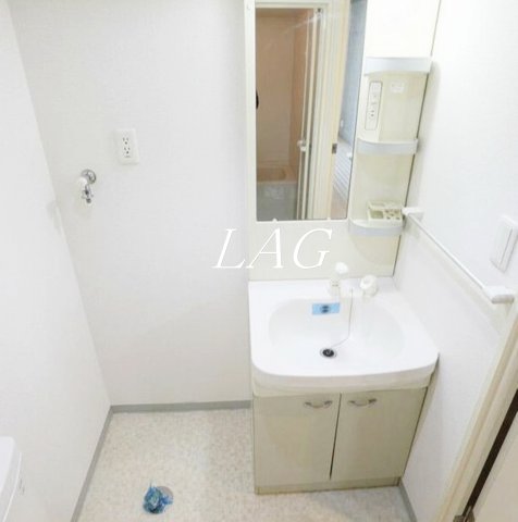 洗面設備　洗面台です。