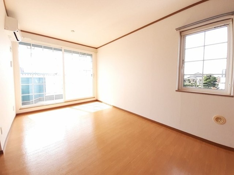 居室・リビング　図面と現状に相違がある場合には現状を優先