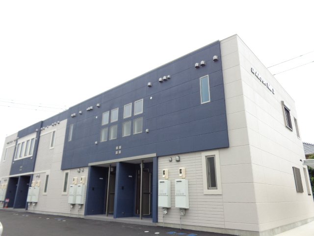 建物外観　外観写真（昼）