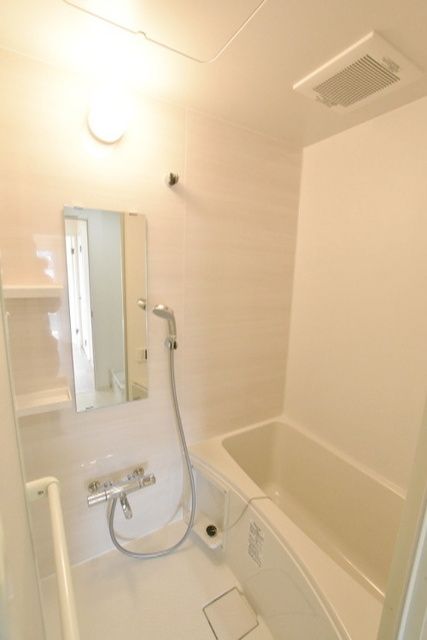 バス・シャワールーム　★★浴室乾燥機完備★★