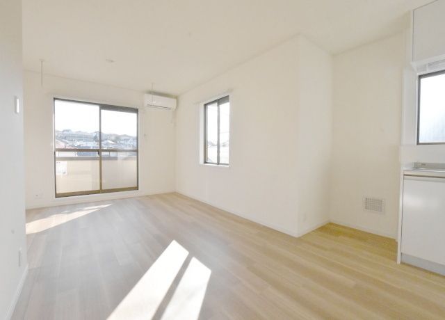 居室・リビング　★★広々としたお部屋★★