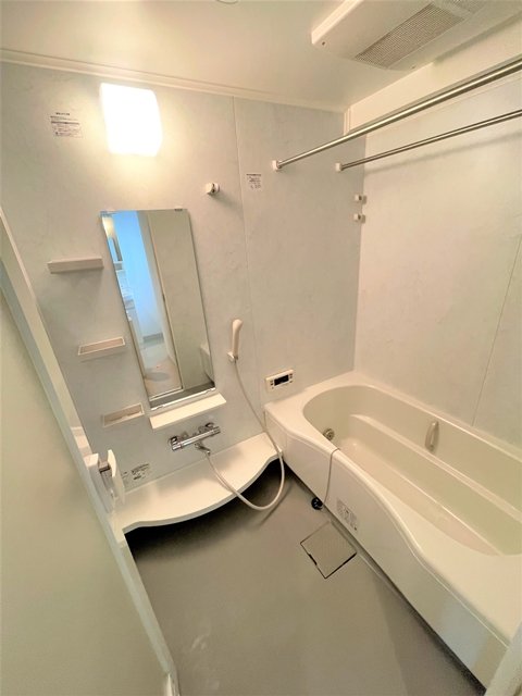 バス・シャワールーム　浴室