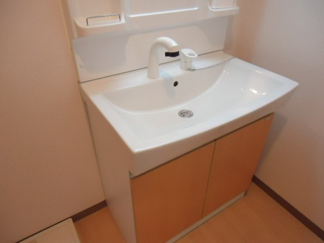 洗面設備　洗髪洗面化粧台