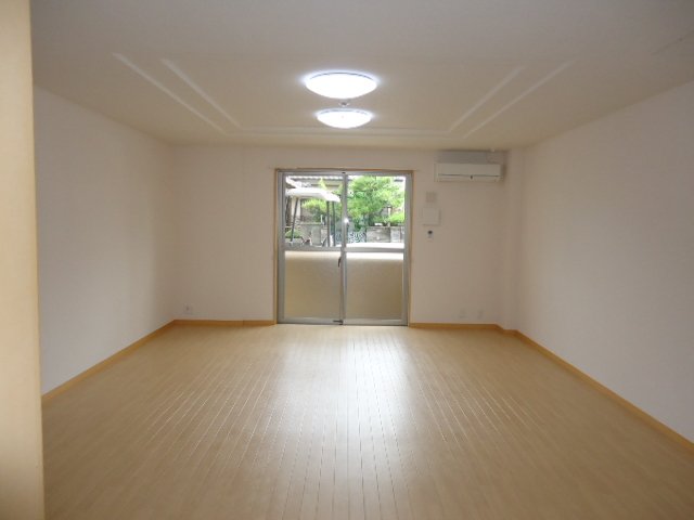 居室・リビング　洋室