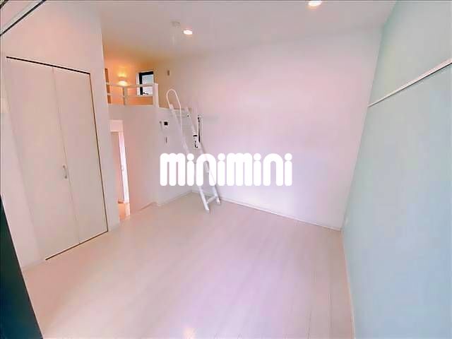 収納　居室・リビング