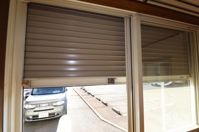 その他設備　シャッター