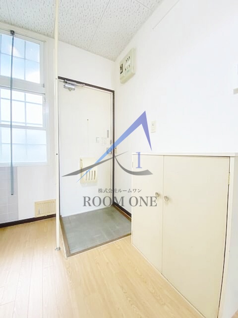 玄関　玄関です。