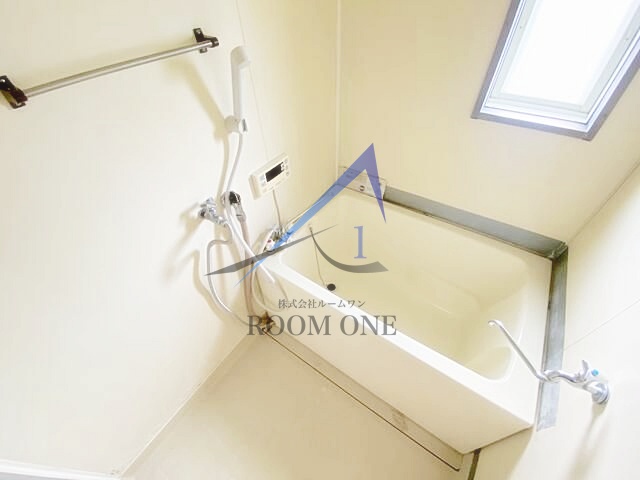 バス・シャワールーム　お風呂です。