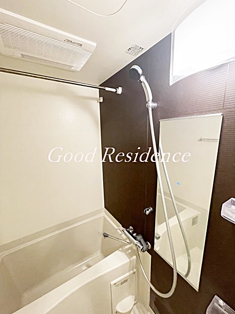 バス・シャワールーム　【きれいな内装で設備充実♪】嬉しいネット使用料無料！！