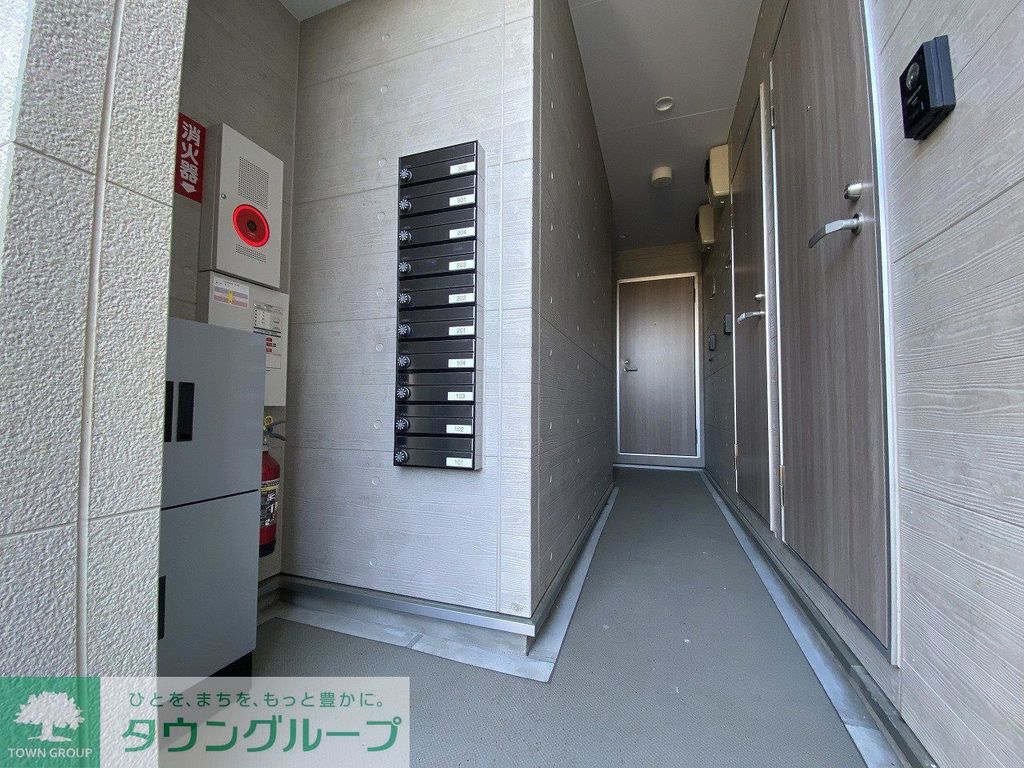 エントランス　エントランス