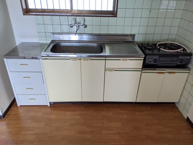 キッチン　ガスコンロ２口設置可！