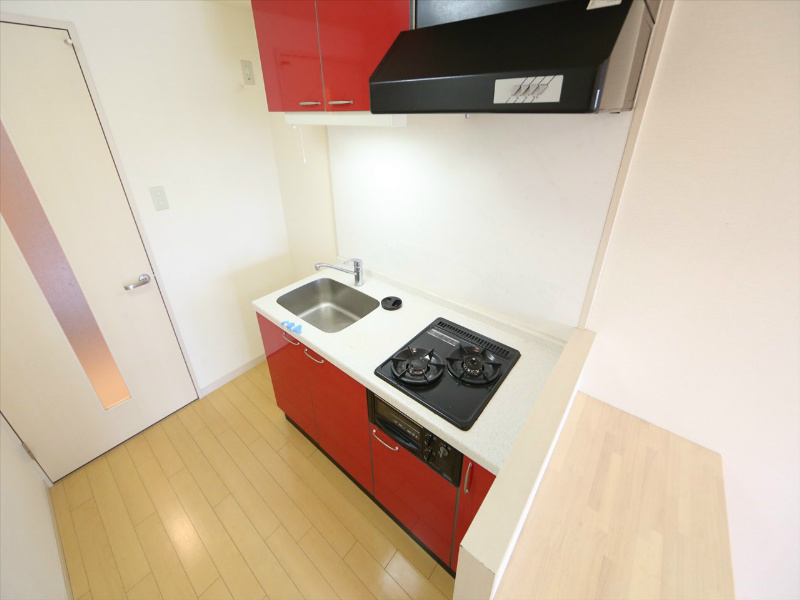 キッチン　システムキッチン（ガス2口コンログリル付）