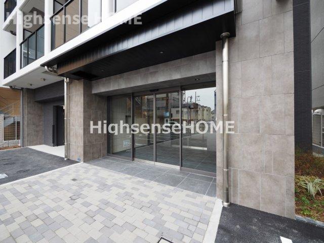 エントランス　建物の内部です