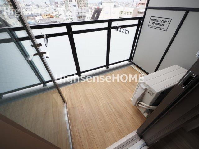 バルコニー　陽当たり良好なバルコニーです