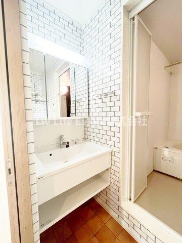 洗面設備　同仕様写真